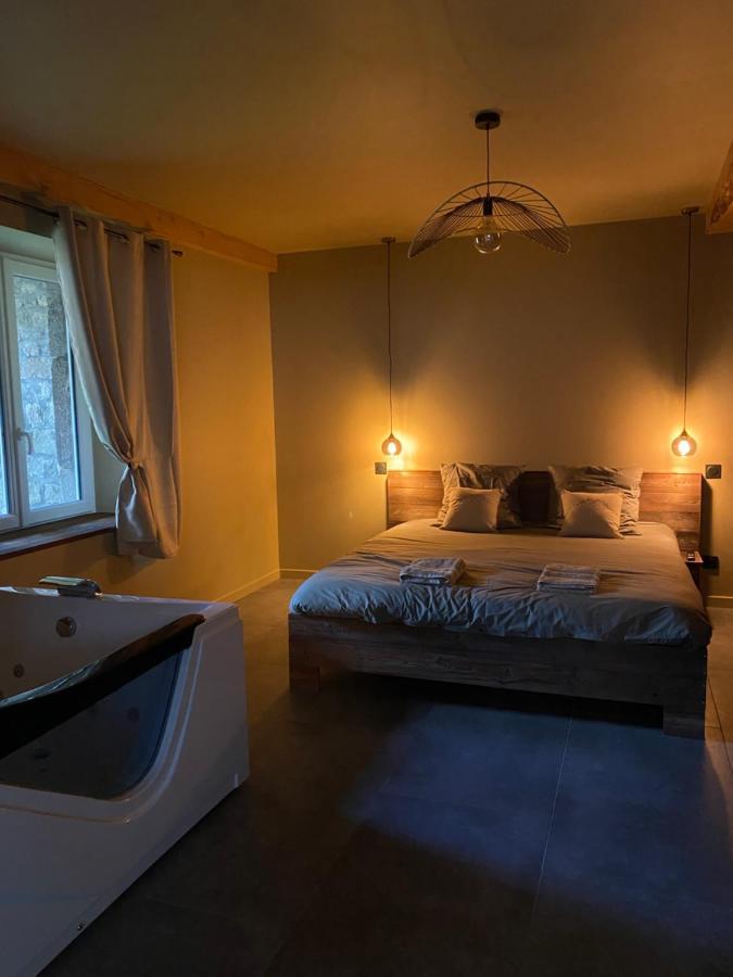 Superbe Appartement Avec Jacuzzi Et Jardin Prive Marlhes Exteriör bild